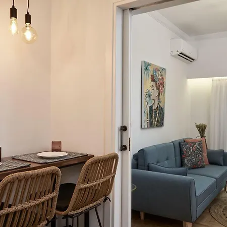 Trendy Living In Koukaki Athens